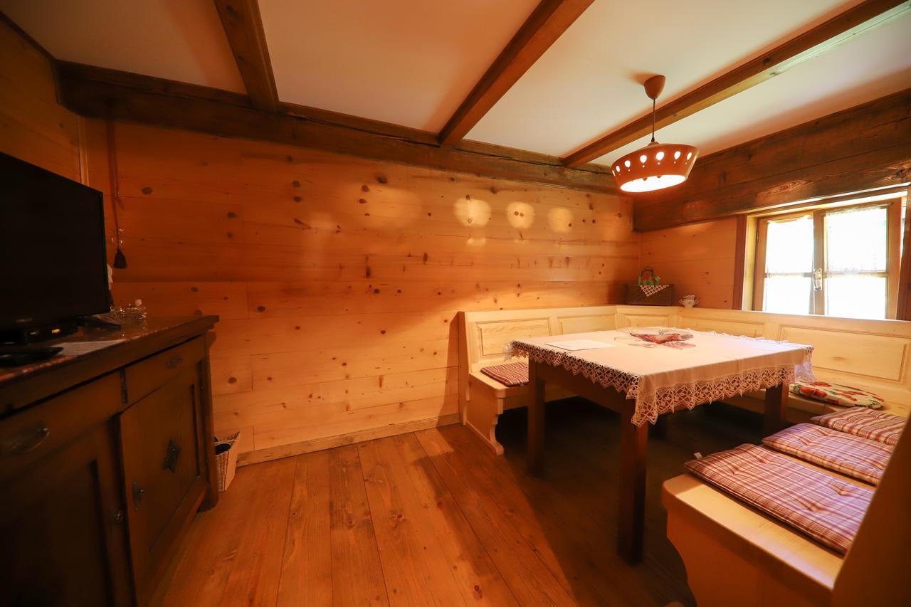 洛什科 Country House Na Skaluc旅馆 外观 照片