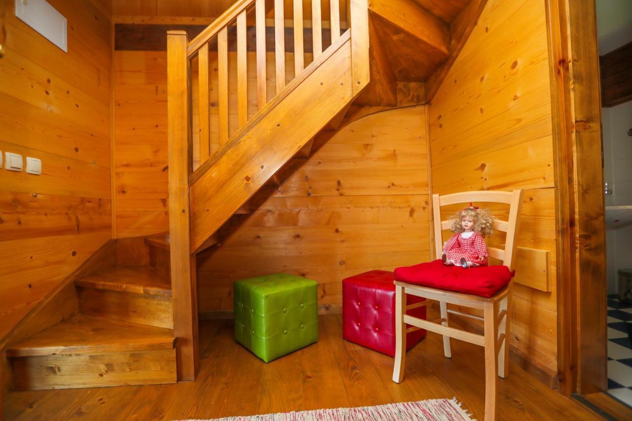 洛什科 Country House Na Skaluc旅馆 外观 照片