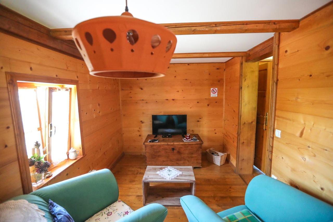 洛什科 Country House Na Skaluc旅馆 外观 照片