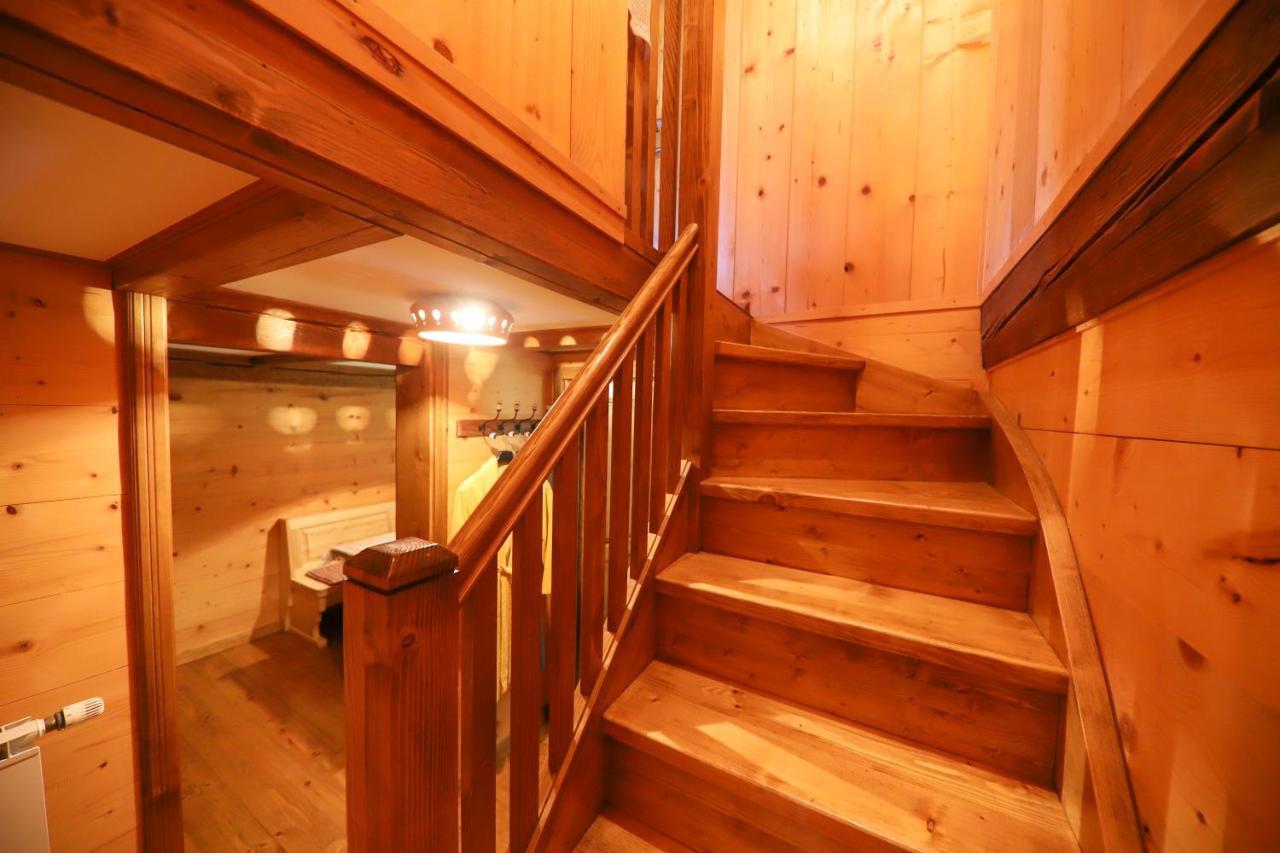 洛什科 Country House Na Skaluc旅馆 外观 照片